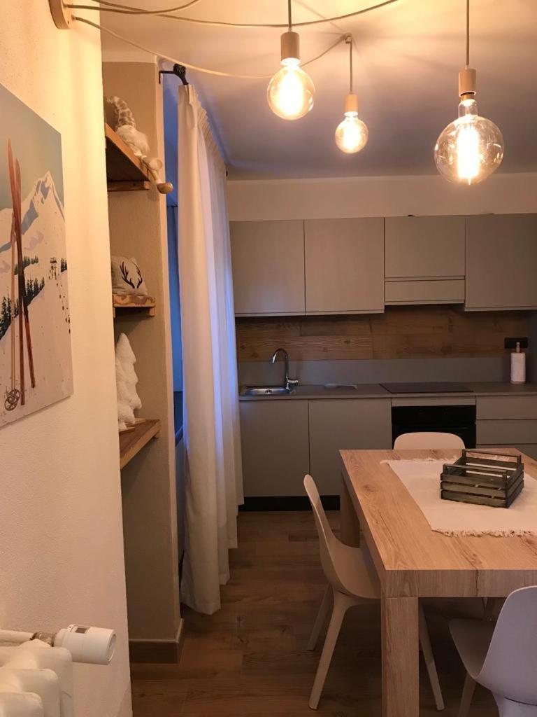 4Seasons Appartamenti Sauze D'Oulx Quarto foto